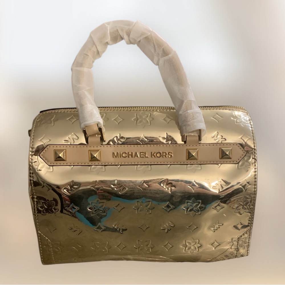 👜 Michael Kors Gold Satchel